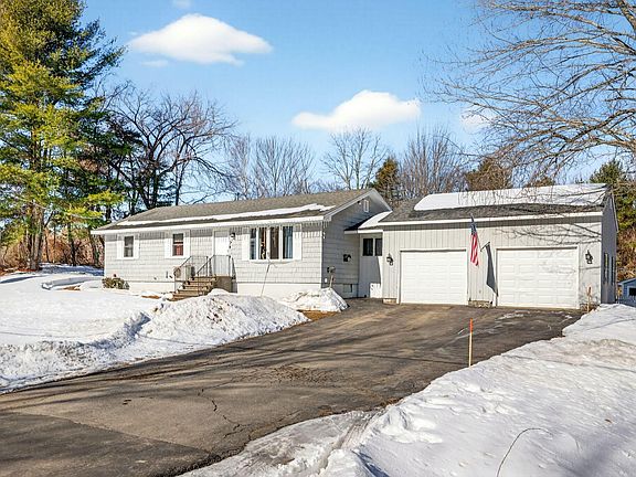 2nd image of 9 Dingley Spring Road