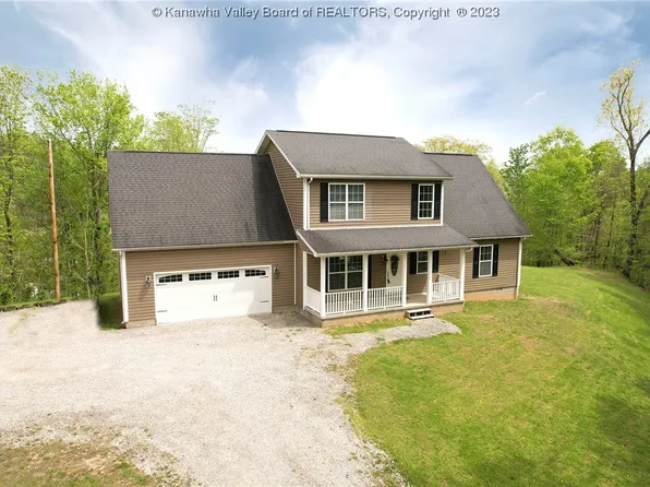 37 Cala Ln, Alum Creek, WV 25003