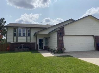 10009 W Jewell Cir, Wichita, KS 67209