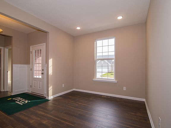 Shelburn Living Room