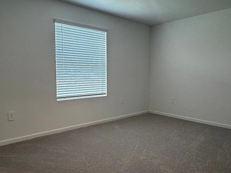 4965 SW 83rd Pl — Photo 5