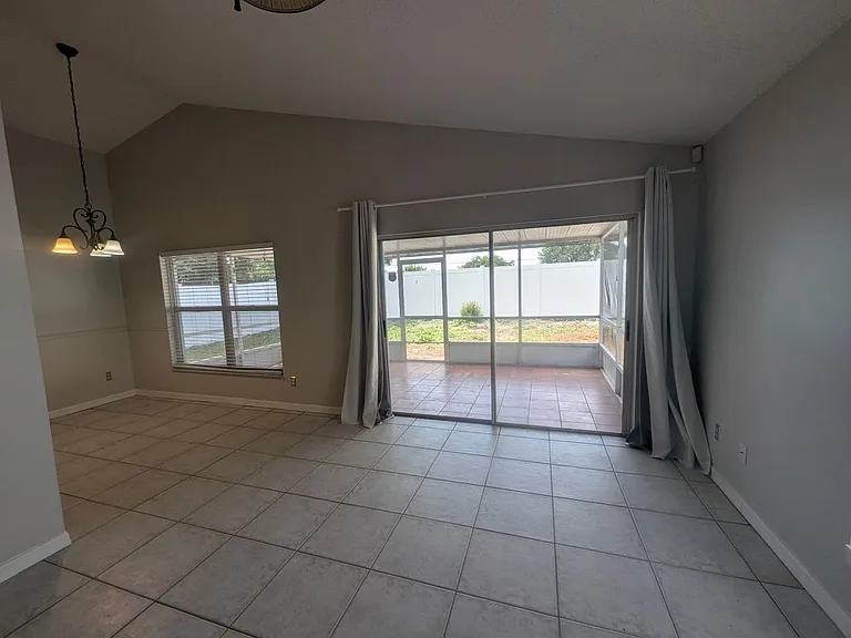 2784 Whisper Lakes Club Cir — Photo 2