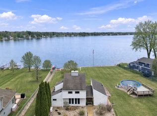 7738 N Indian Lake Dr, Scotts, MI 49088