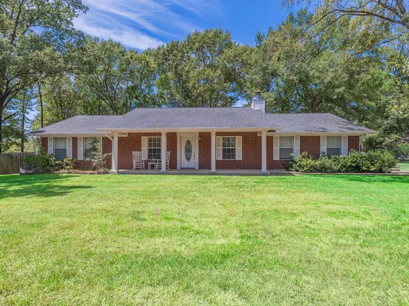 782 Fairview Dr, Diboll, TX 75941