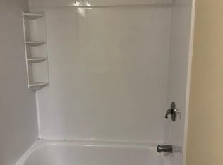 1095 Old Colony Rd, Meriden, CT 06451