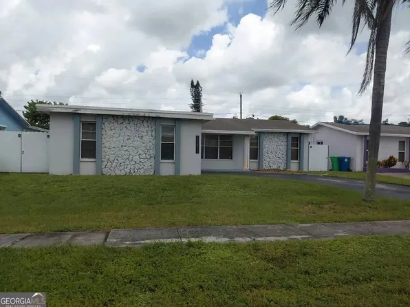 11611 NW 29th Pl, Sunrise, FL 33323