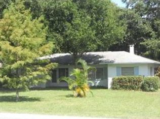 2172 NE Coachman Rd, Clearwater, FL 33765