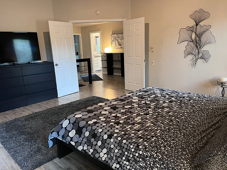 7344 Balmoral Ct — Photo 30