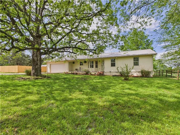 5100 Rail Rd, Harrison, AR 72601