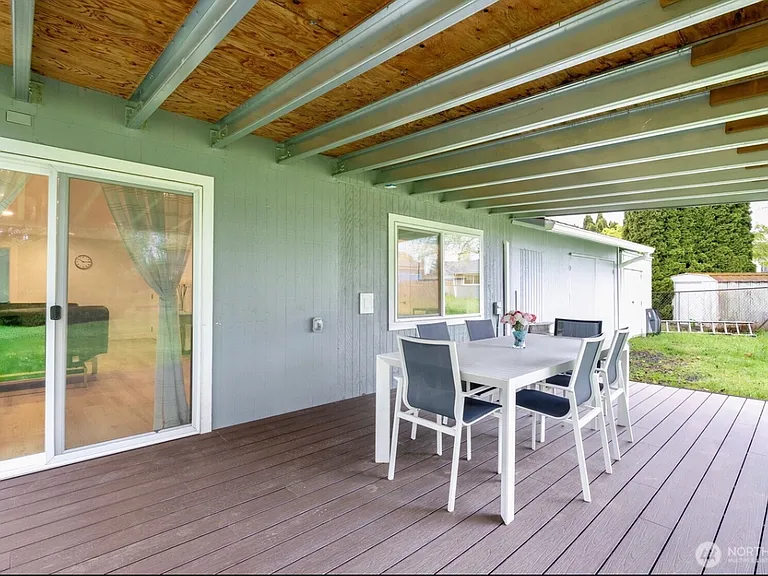 12032 SE 210th Pl — Photo 12