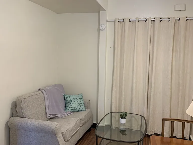 1200 N Campbell Ave — Photo 13