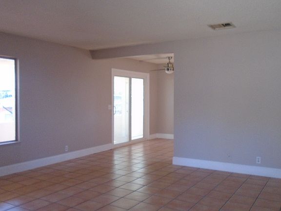 3rd image of 12845 Calle Amapola