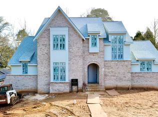 3442 Redbud Ln, Raleigh, NC 27607