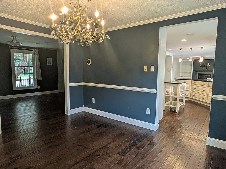 Streamvale Cir — Photo 19