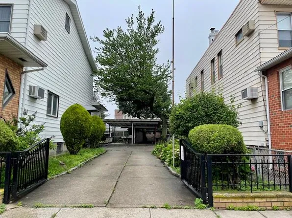 53-80 72nd Place image 13 of 13