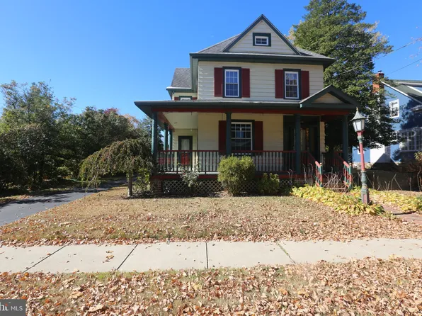 62 N Main St, Mullica Hill, NJ 08062