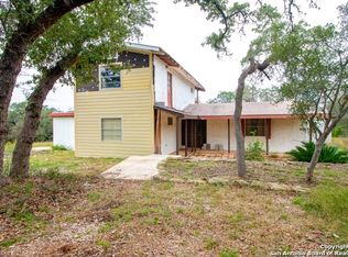 286 View Ridge Rd, Pipe Creek, TX 78063