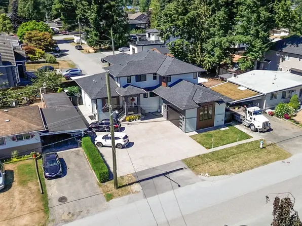 2357 Alder St, Abbotsford, BC V2T 2N6