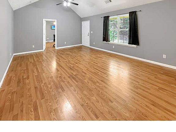 3rd image of 223 City Pond Rd