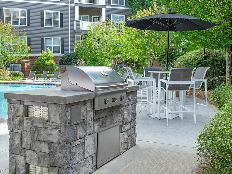The Brooke - Outdoor Grilling Lounge