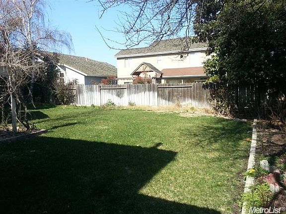 2nd image of 1512 Ullrey Ave