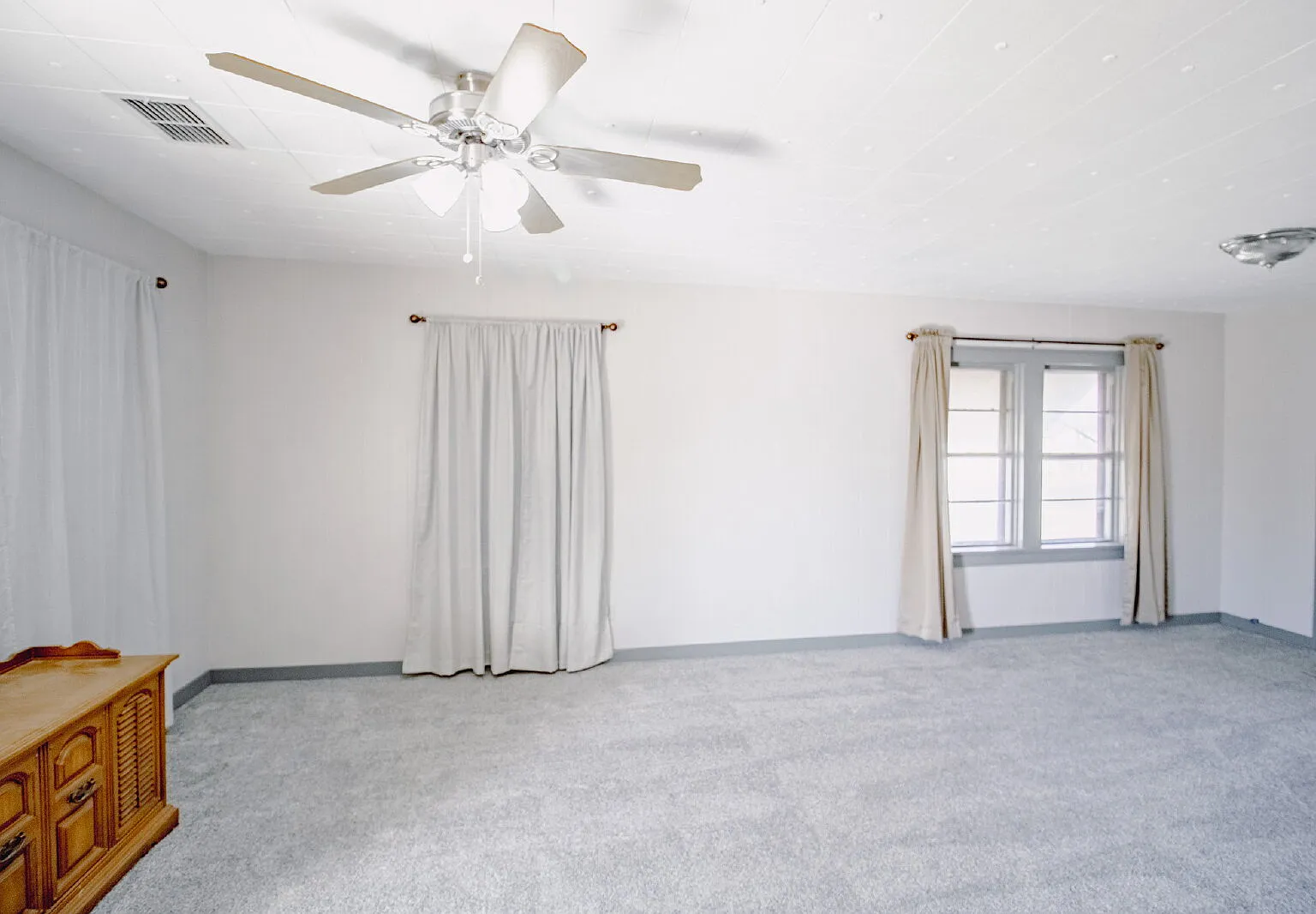 2 bed, 1.5 bath, 1411 sqft, $1,100 — Photo 4