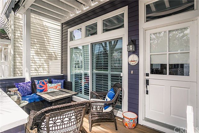 1st image of 31 Beach Dr #31