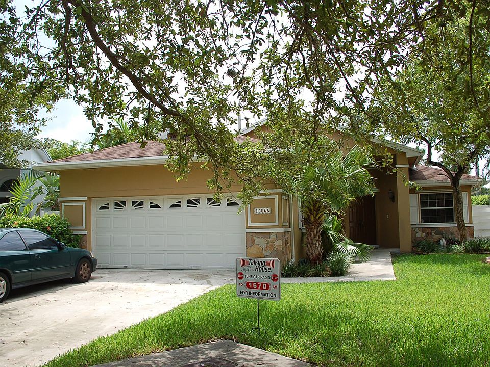 Located on Cul de Sac