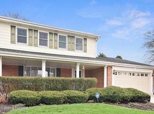 723 S Dryden Pl, Arlington Heights, IL