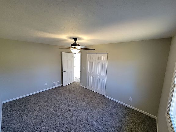 4th image of 7502 Deer Run Rd