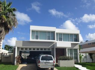 249 Calle Metis, Dorado, PR 00646
