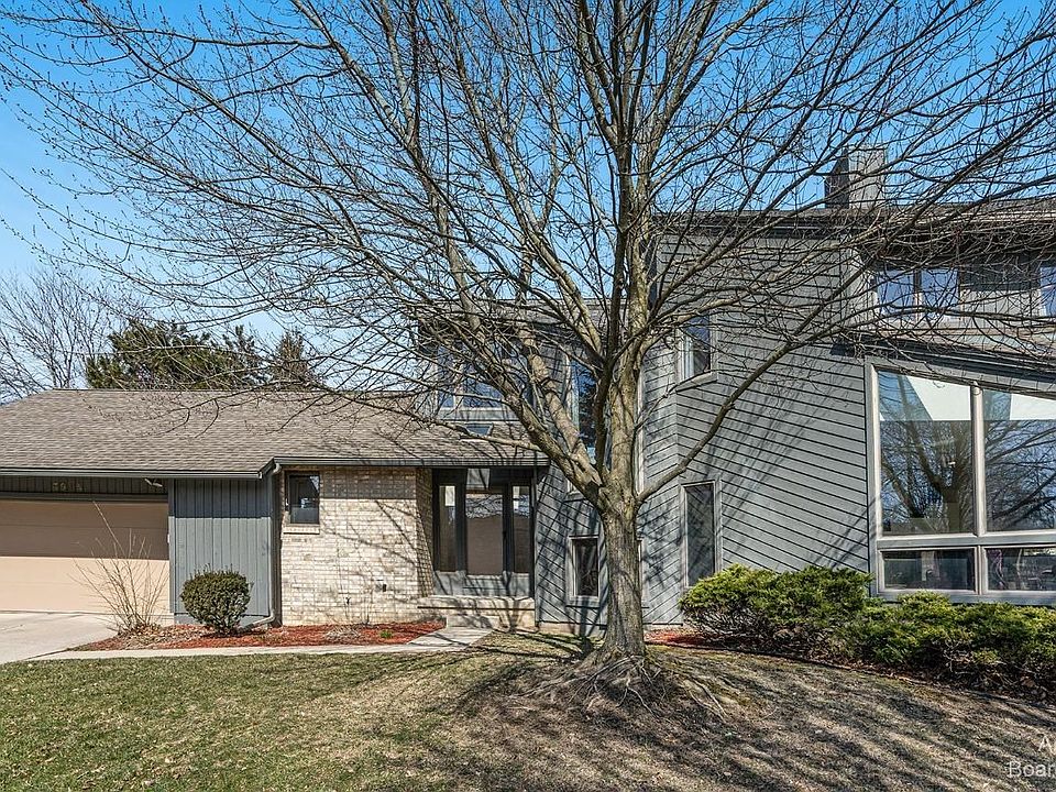 1st image of 3915 Windemere Dr