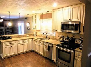 758 E Little Back River Rd, Hampton, VA 23669