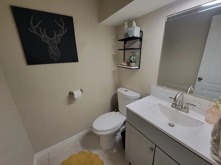 1220 S Security Ln — Photo 6