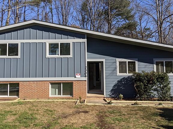 3rd image of 2306 Williamsburg Rd