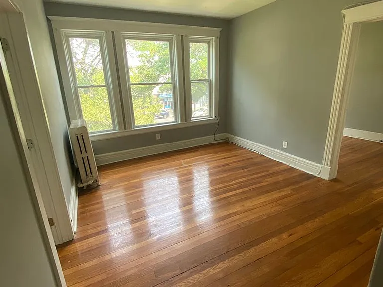 One and Two Bedroom Units with Tons of Natural Light! — Photo 27