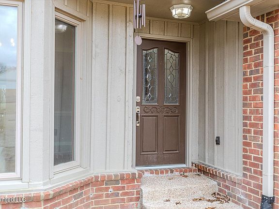 4th image of 1805 Epping Forest Dr