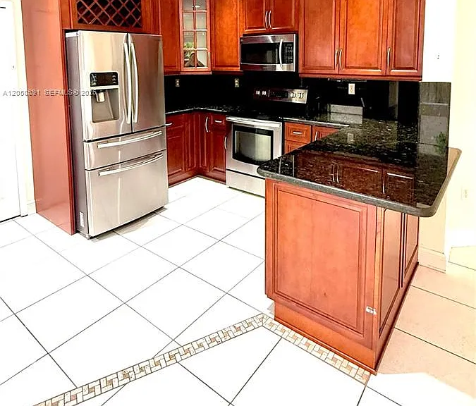 11504 SW 152nd Ct — Photo 10