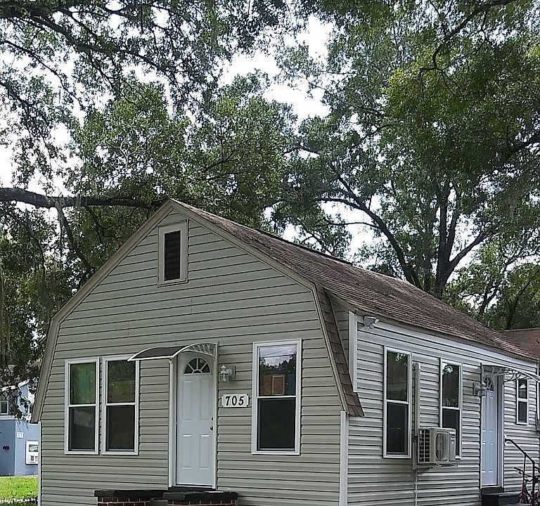 1st image of 705 E Hanlon St
