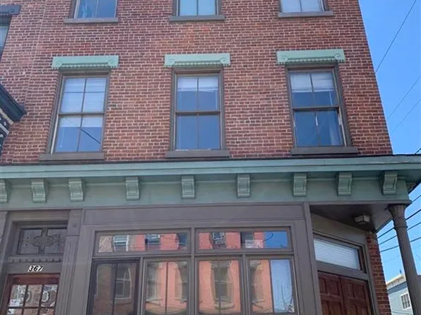 367 8th St Floor 2, Jersey City, NJ 07302