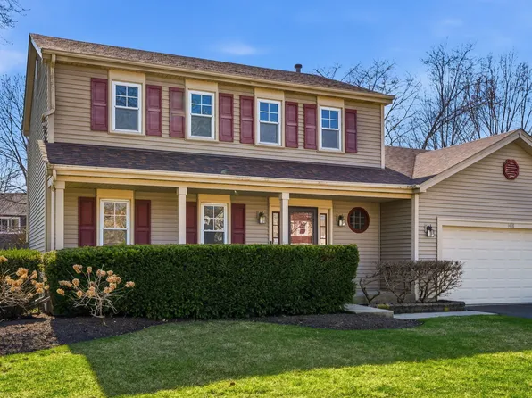 1418 Parkridge Dr, Crystal Lake, IL 60014