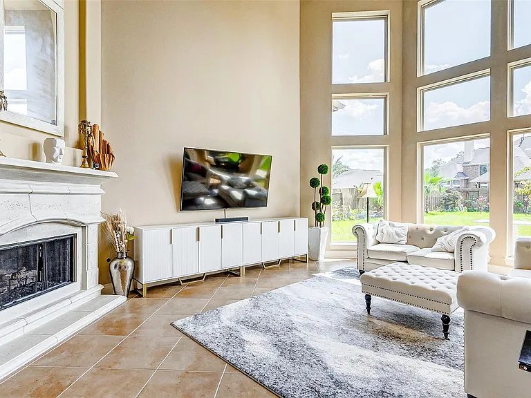 16214 Canova Hill Ln — Photo 12