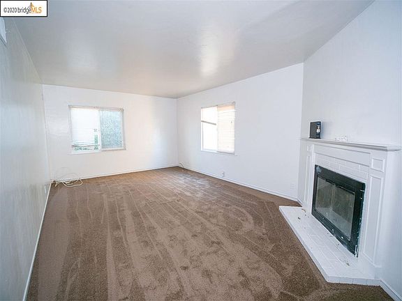 5th image of 6335 Macarthur Blvd