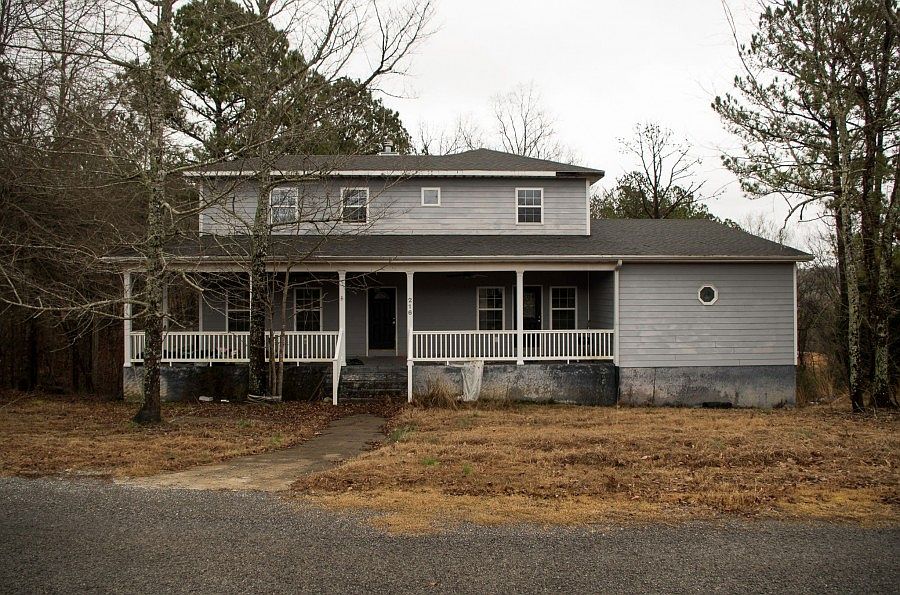 1st image of 216 Highland Lake Dr