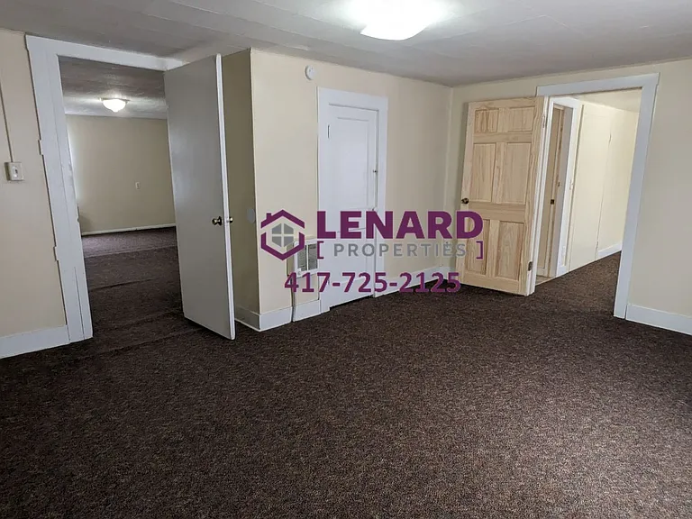 446 N Claud Ave — Photo 15