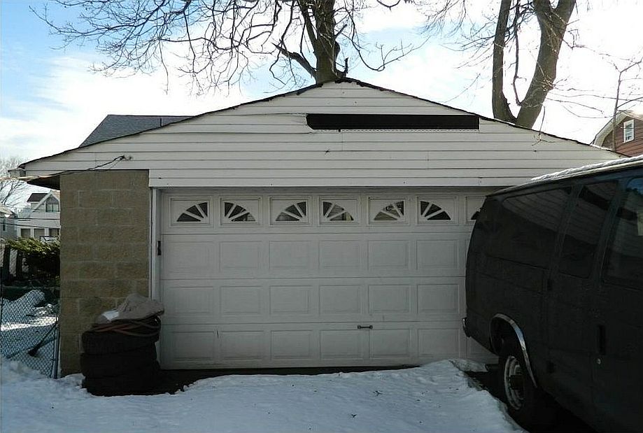 Garage, Driveway, backyard