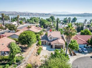 16086 Via Media, Lake Elsinore, CA 92530