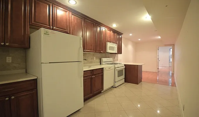 Rented by Maz Group NY | media 14