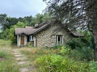 39183 Grand Ave, North Branch, MN 55056