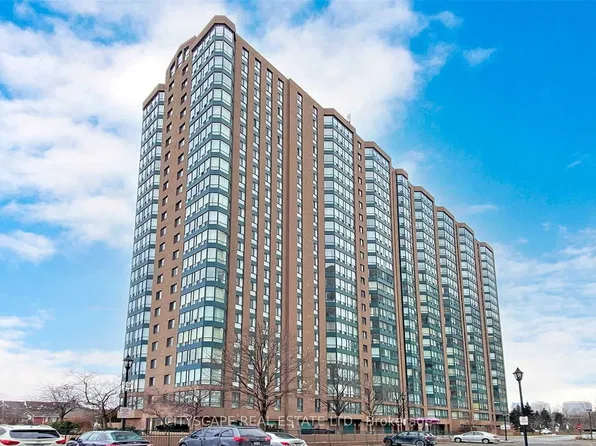 155 Hillcrest Ave #2001, Mississauga, ON L5B 3Z2